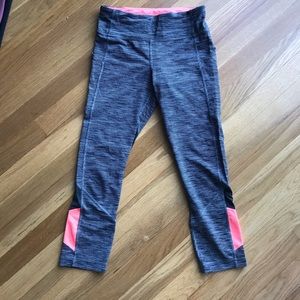 EUC Lululemon Crop Leggings